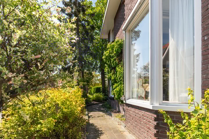 Foto 46 van Ruysdaelstraat 18