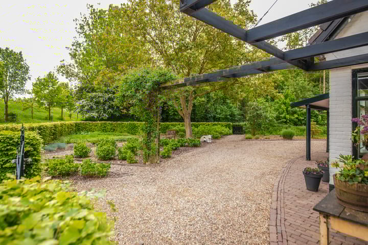 Foto 39 van Hoevestraat 16