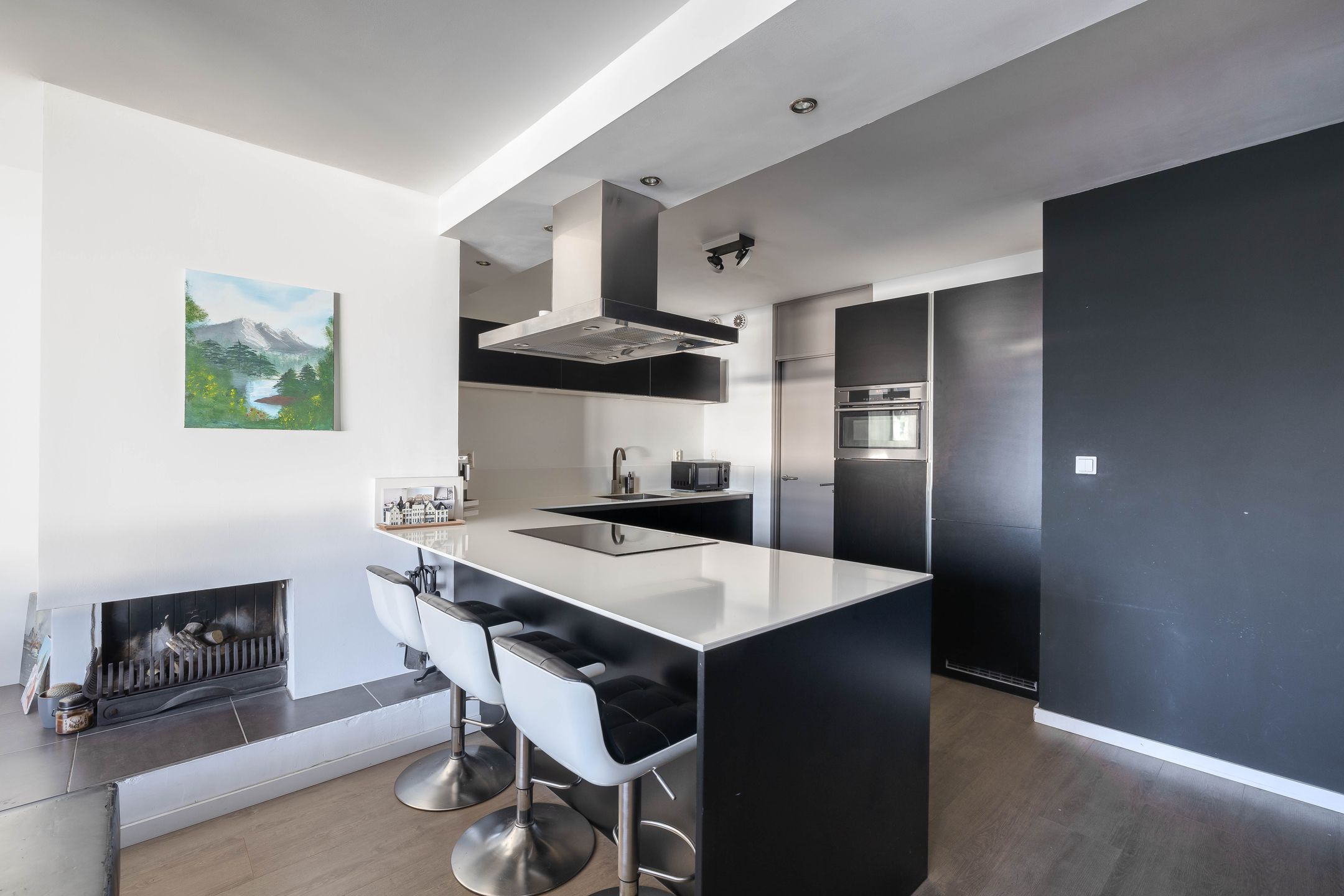 Foto 15 van Churchillplein 108