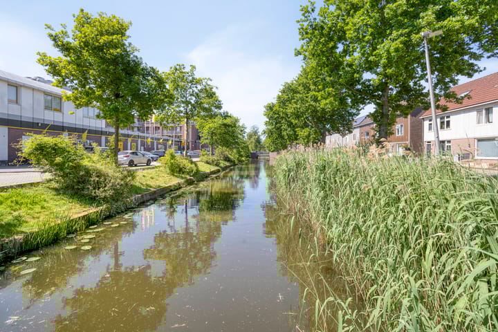 Foto 29 van Zeisstraat 36