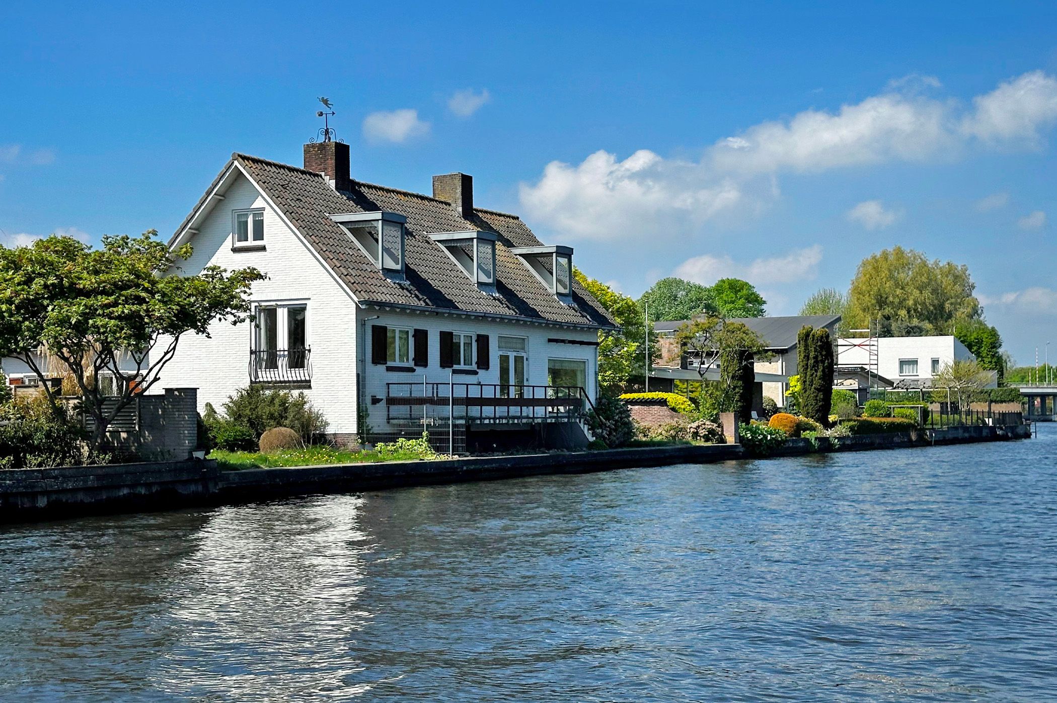 Emmalaan, 128, Alphen aan den Rijn, 2405GE, Zuid-Holland, Nederland 128