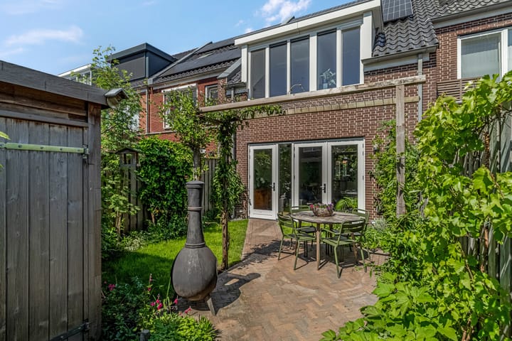 Photo 2 of Frisodreef 17