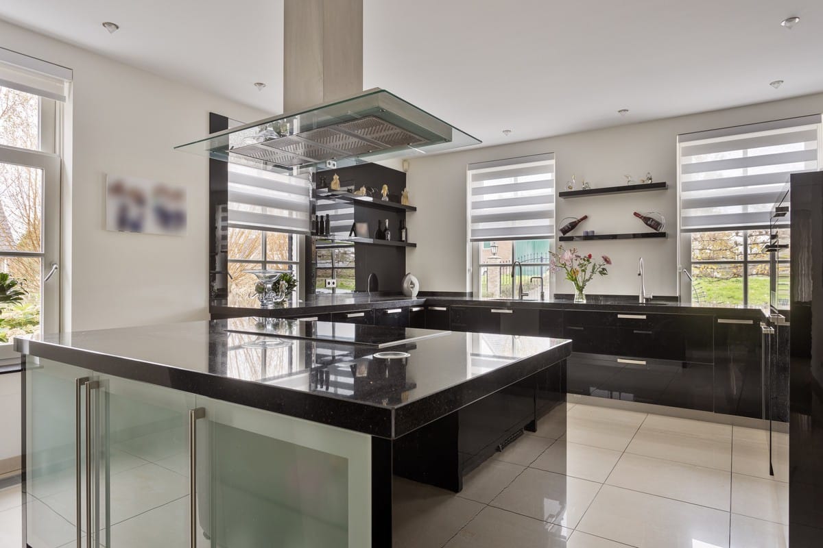 Foto 25 van Voordijk 483