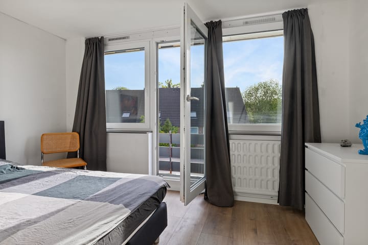 Foto 25 van Molenstraat 242