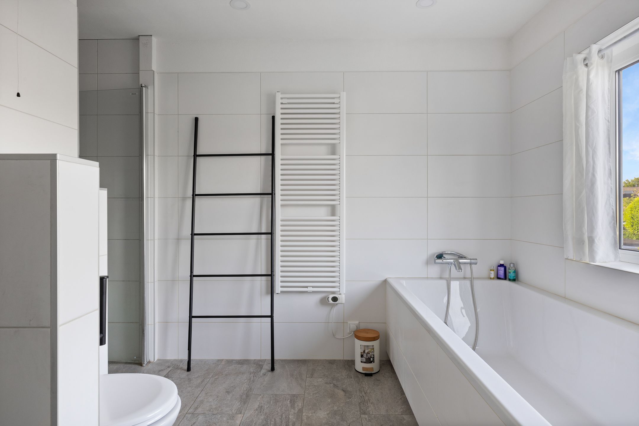 Foto 33 van Molenstraat 242