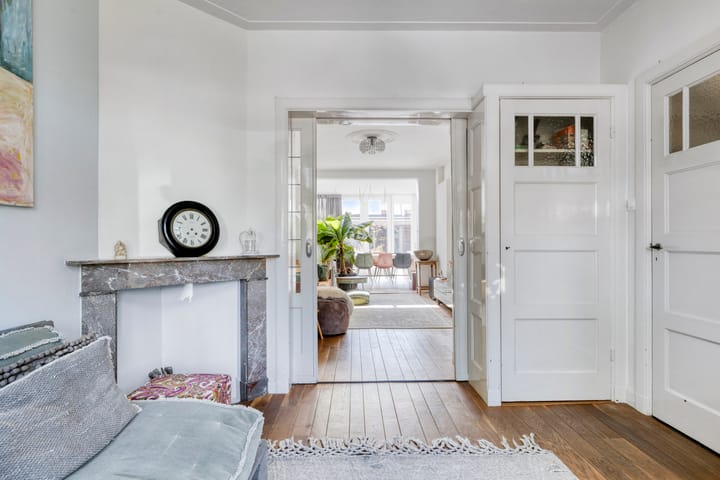 Photo 6 of Heuvelplein 237