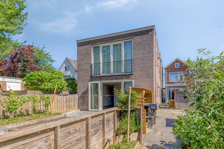 Foto 24 van Wandelweg 44-B