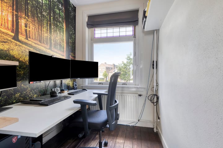 Photo 18 of Heuvelplein 237