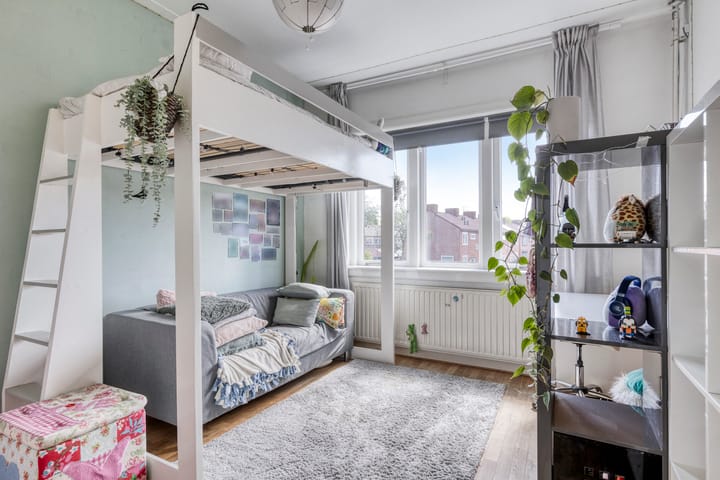 Photo 19 of Heuvelplein 237