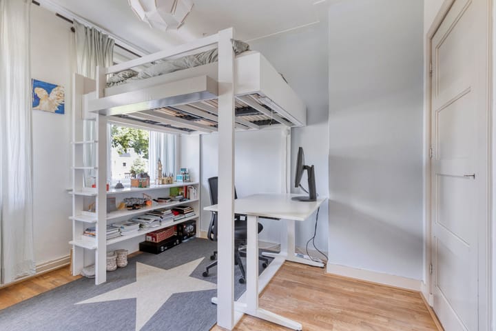 Photo 23 of Heuvelplein 237