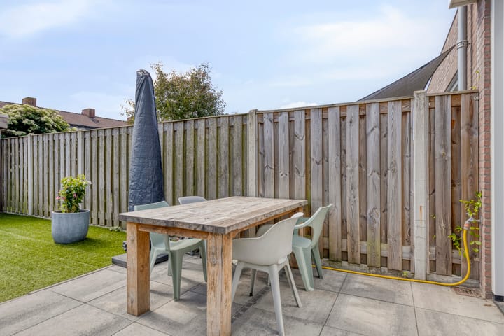 Photo 33 of Heuvelplein 237