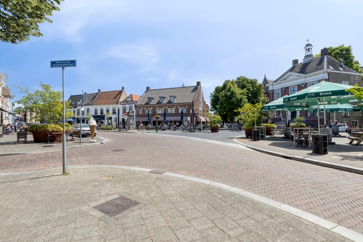 Photo 40 of Heuvelplein 237