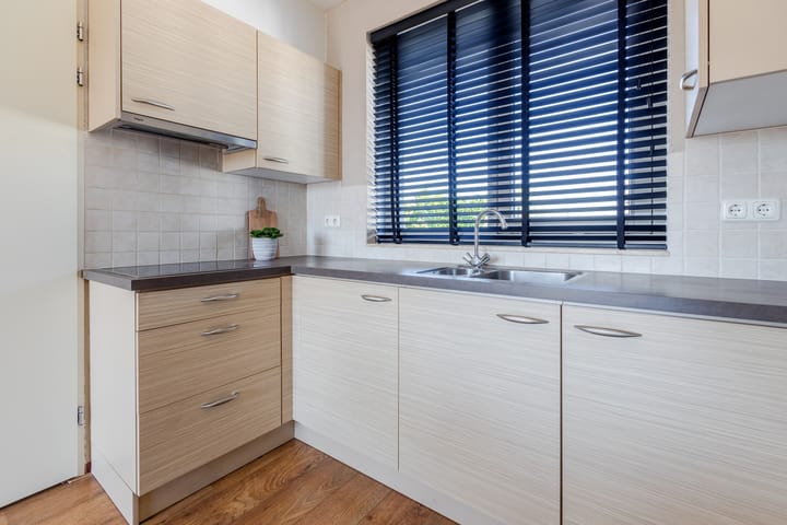 Foto 14 van Julianastraat 34-C