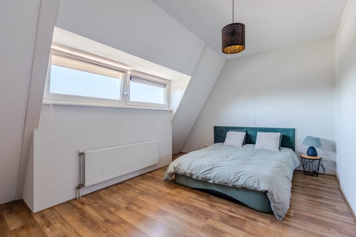 Foto 17 van Julianastraat 34-C