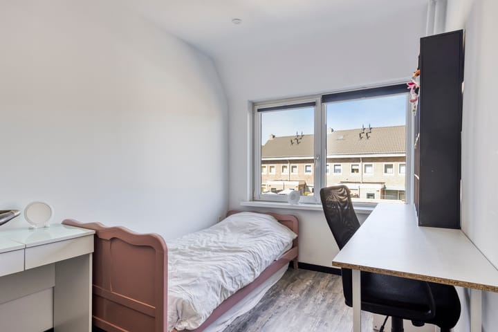 Foto 20 van Zonneroosstraat 44