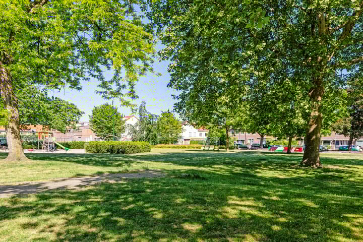 Foto 32 van Zonneroosstraat 44