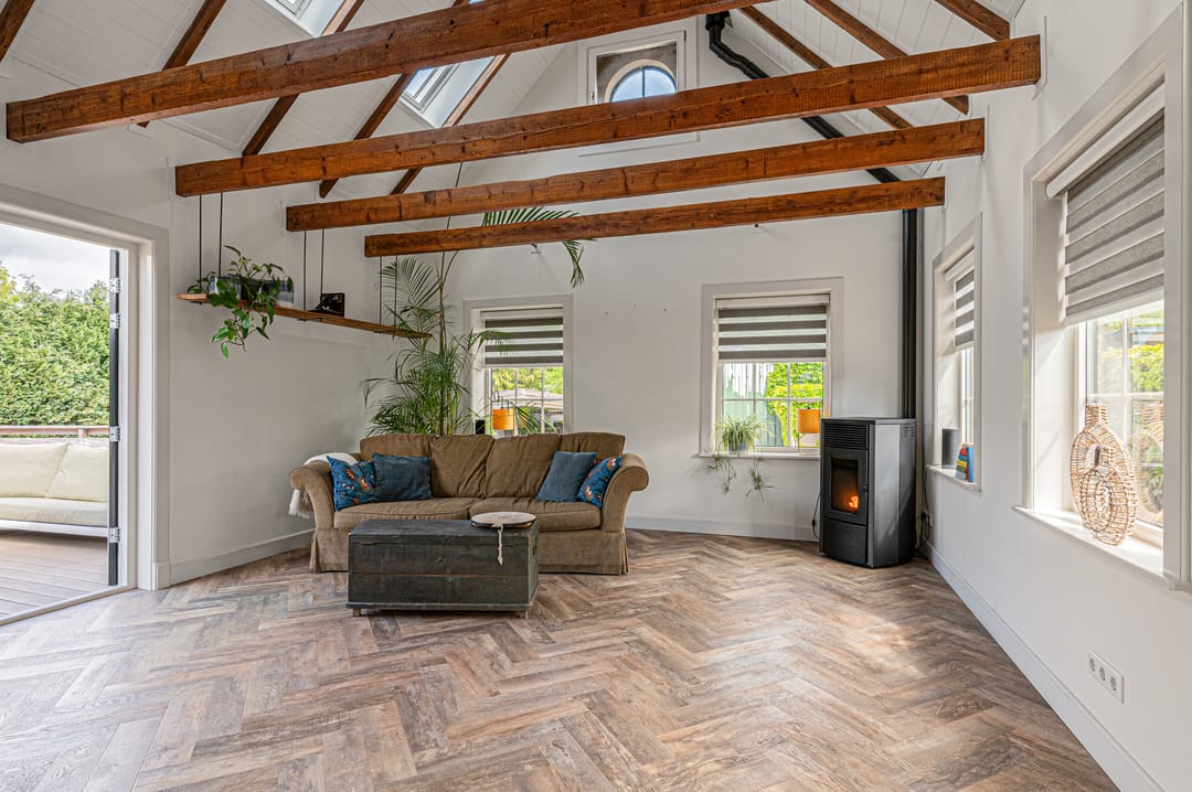 Photo 2 of Garst 115