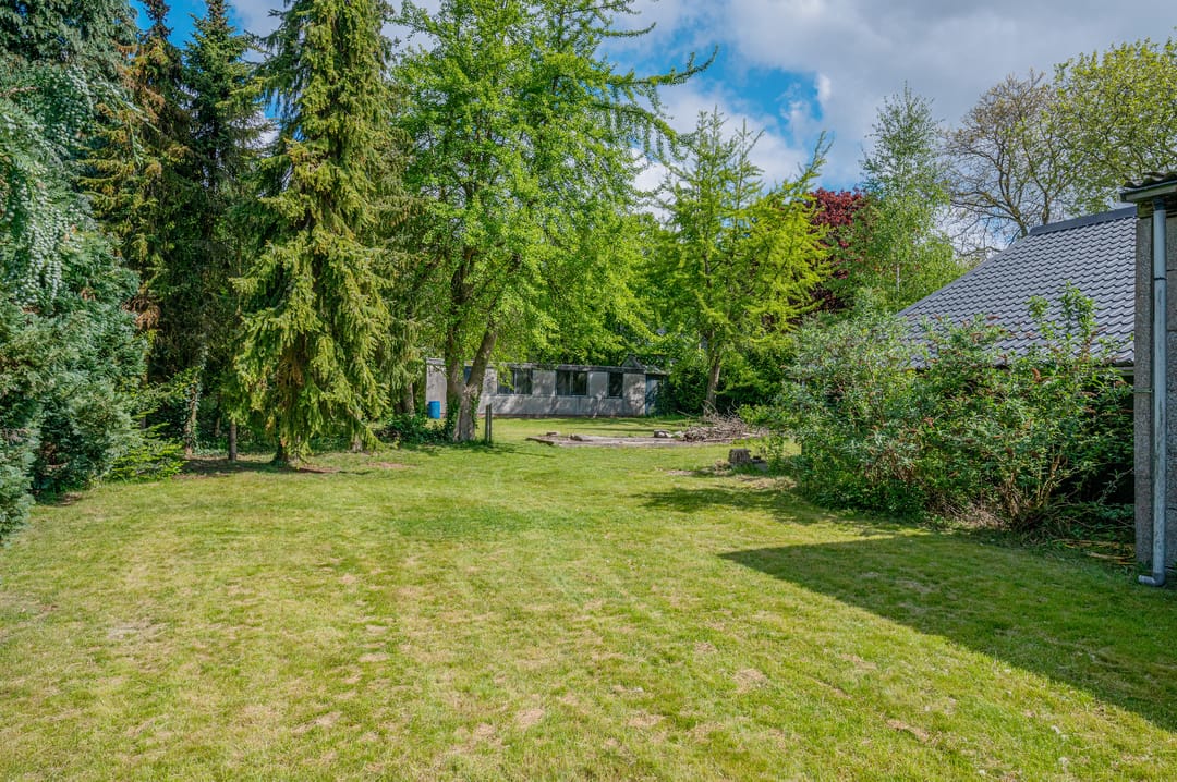 Photo 56 of Garst 115