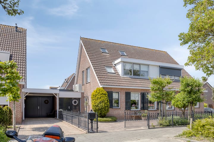 Photo 1 of Wilhelminastraat 67