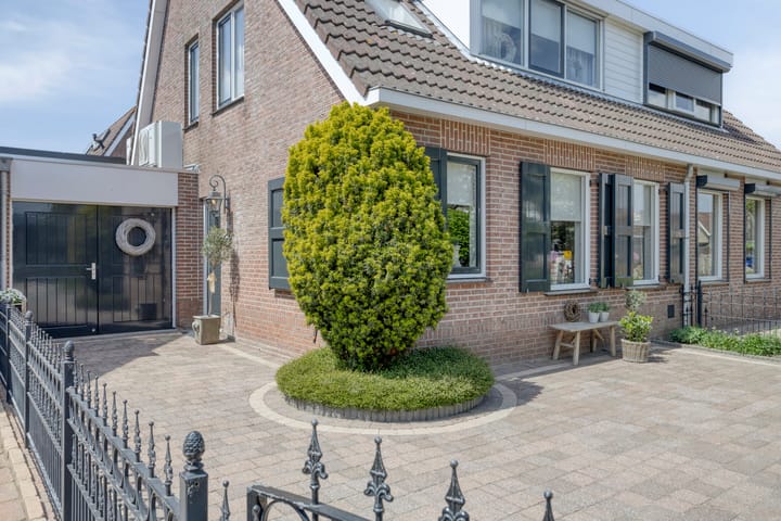 Photo 9 of Wilhelminastraat 67