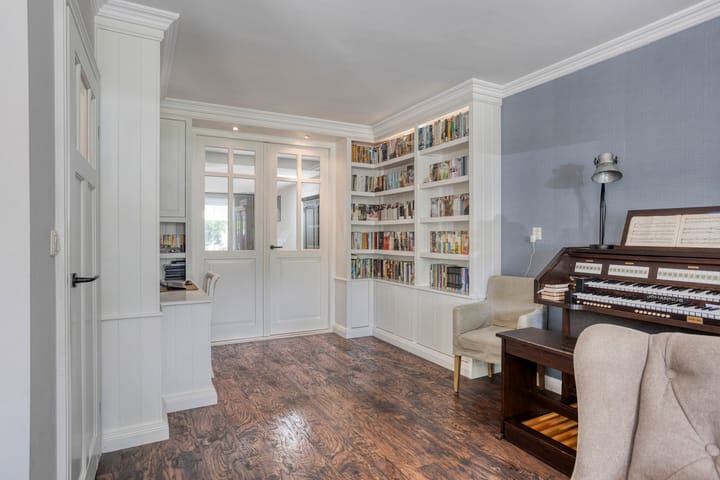 Photo 16 of Wilhelminastraat 67