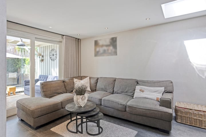 Photo 23 of Wilhelminastraat 67