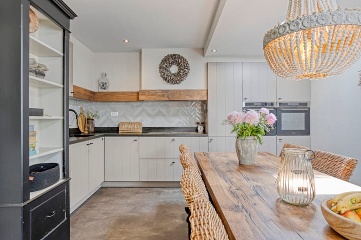 Photo 25 of Wilhelminastraat 67