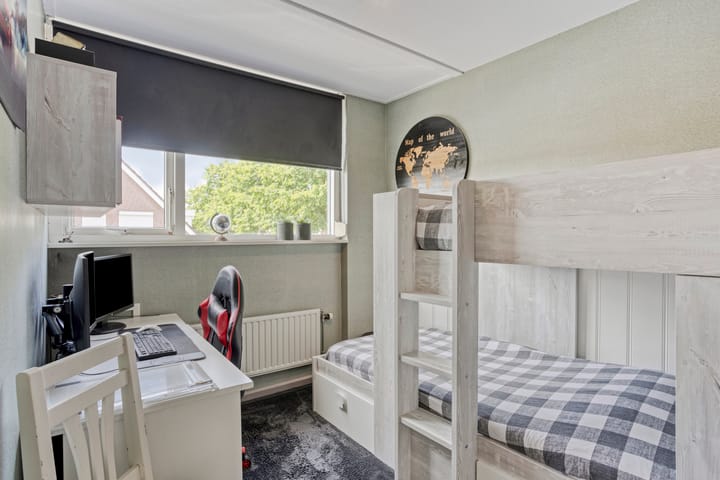 Photo 39 of Wilhelminastraat 67