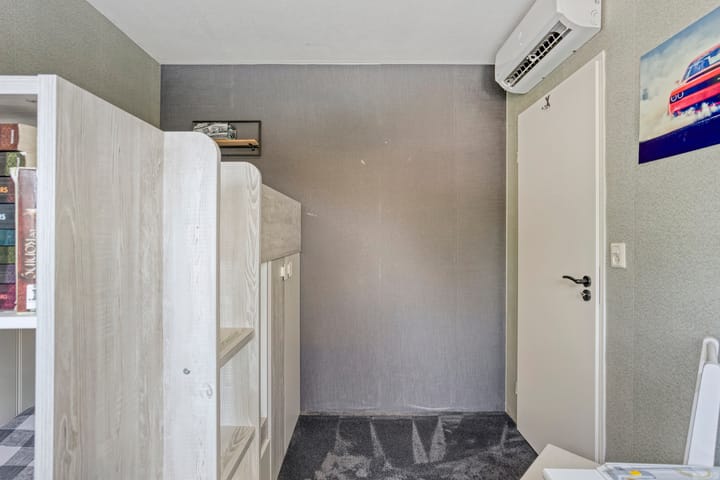 Photo 40 of Wilhelminastraat 67