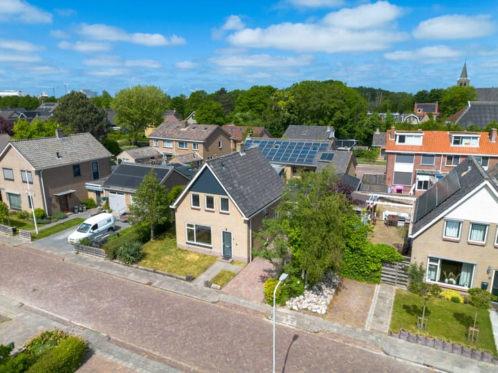 Foto 9 van Julianalaan 4