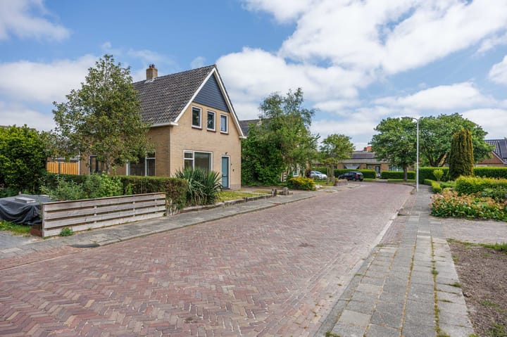 Foto 34 van Julianalaan 4