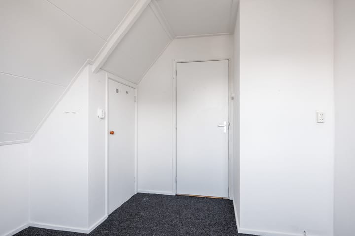 Foto 38 van Julianalaan 4