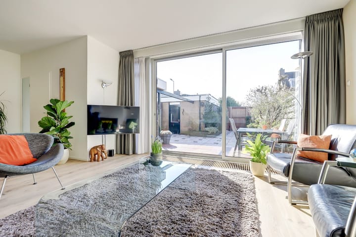 Photo 7 of Arent van 's-Gravesandestraat 31