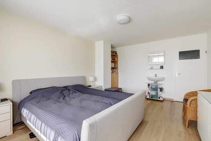 Photo 19 of Arent van 's-Gravesandestraat 31