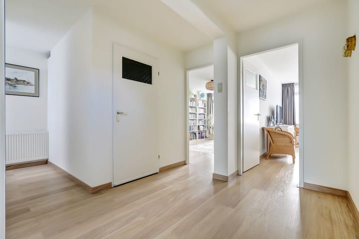 Photo 21 of Arent van 's-Gravesandestraat 31