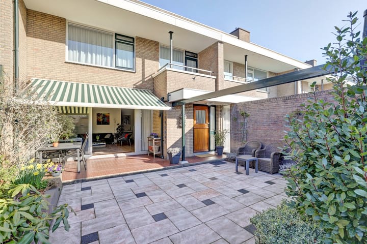 Photo 37 of Arent van 's-Gravesandestraat 31