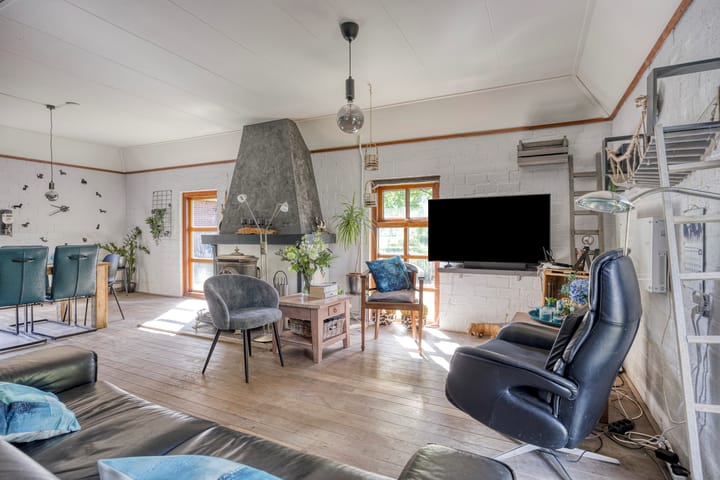 Photo 3 of De Pol 27