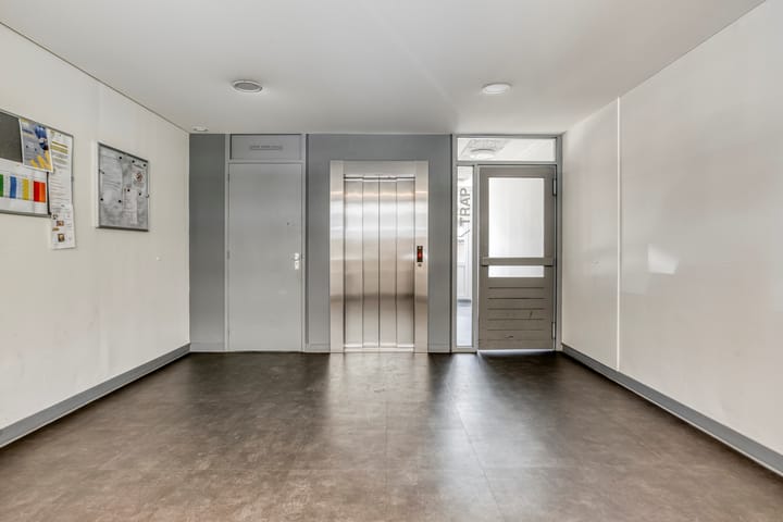 Foto 5 van Witte de Withstraat 71