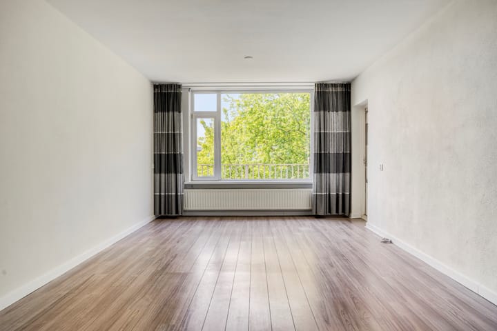 Foto 9 van Witte de Withstraat 71