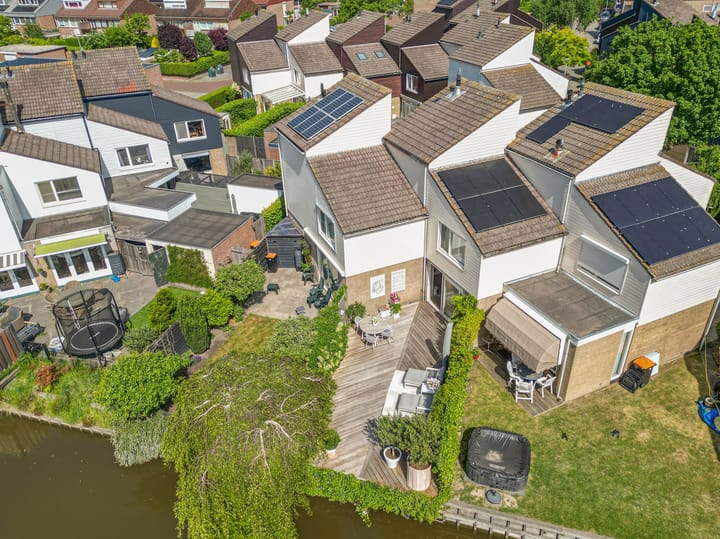 Foto 27 van Esdoornlaan 45