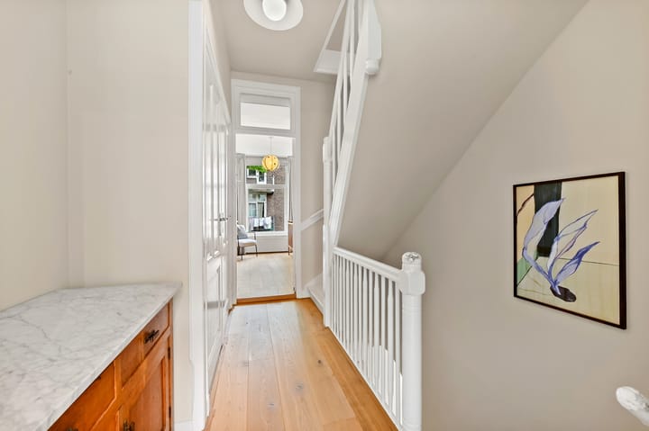 Foto 18 van Nicolaas Tulpstraat 80