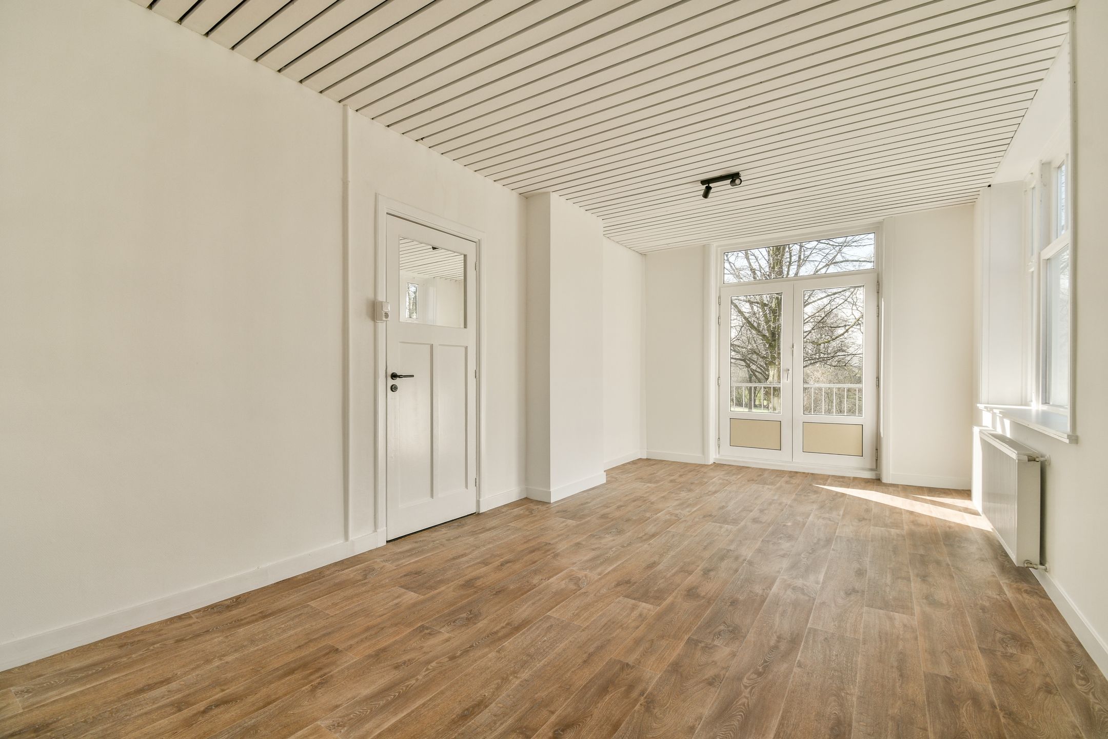 Foto 9 van Vroesenlaan 33-B