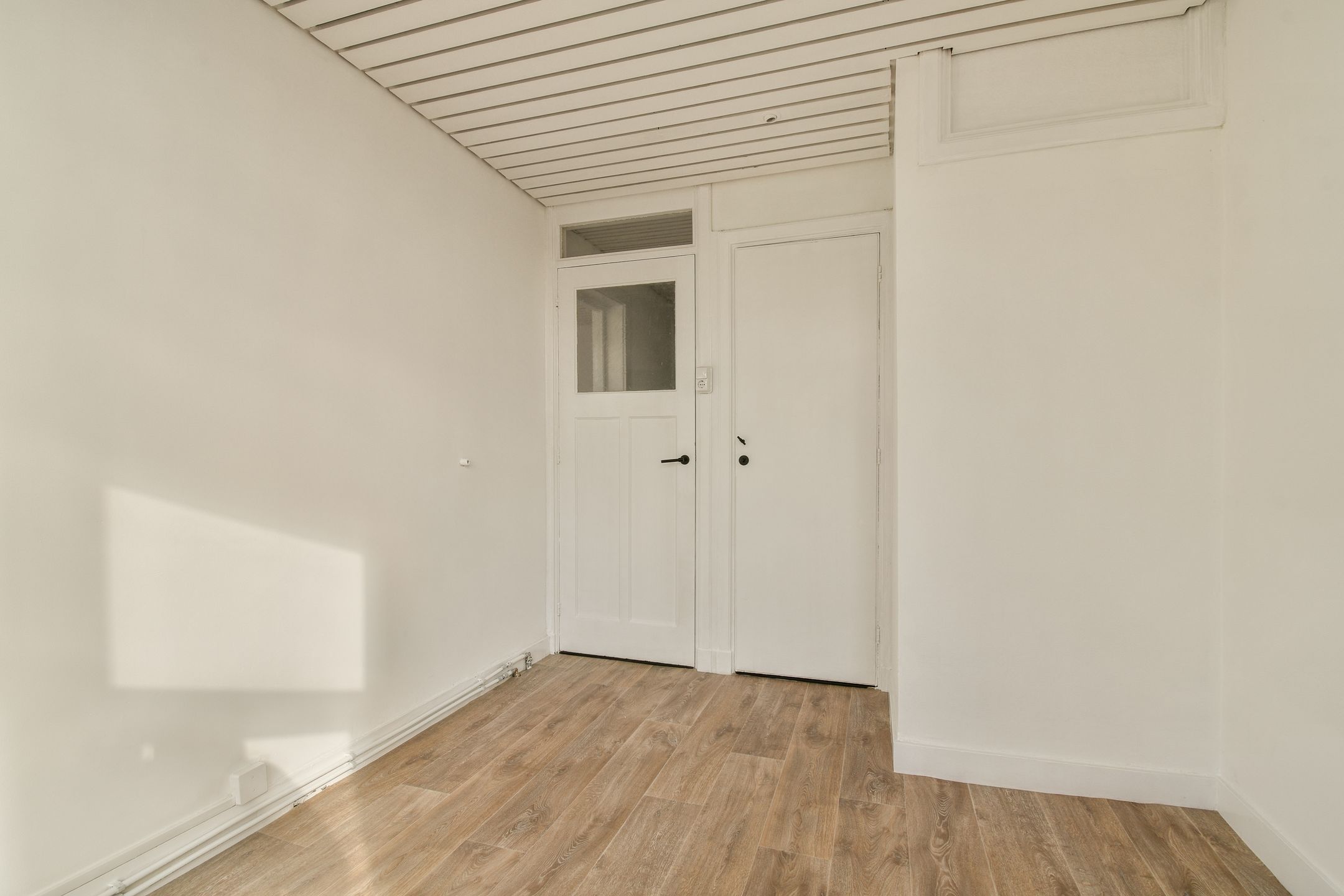 Foto 15 van Vroesenlaan 33-B