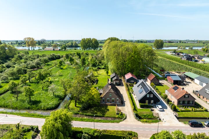 Foto 8 van Waalseweg 49