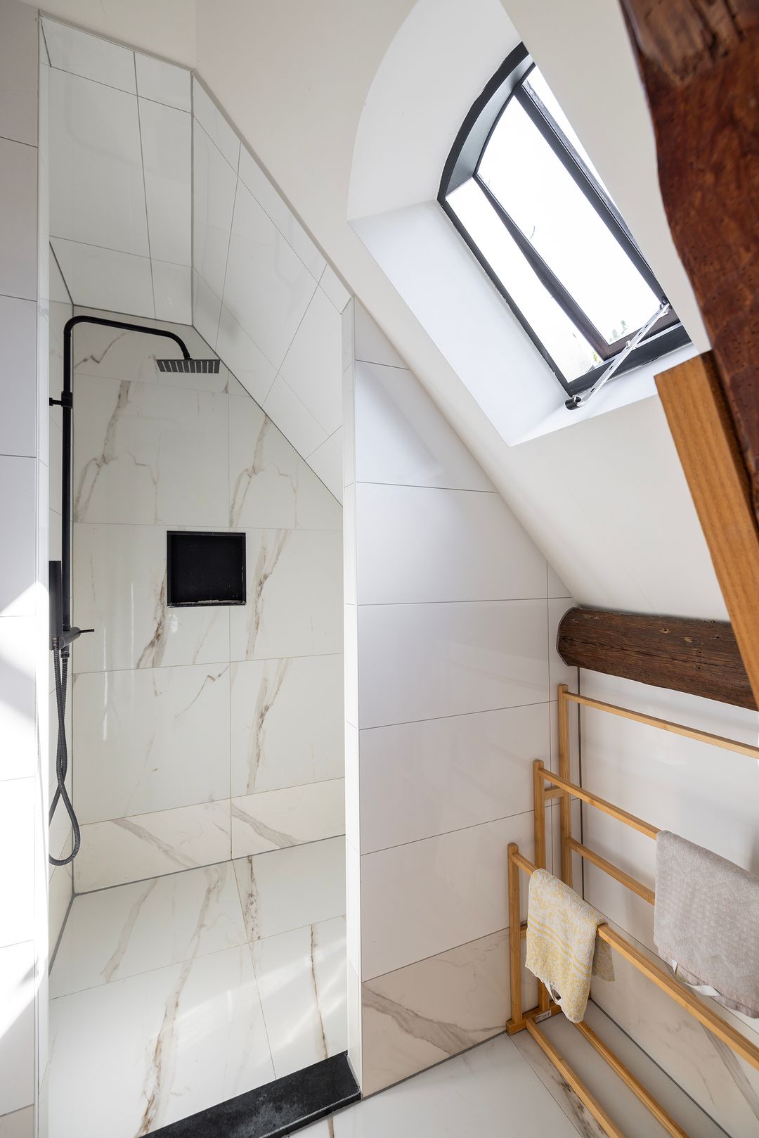 Foto 26 van Waalseweg 49