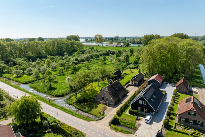 Foto 45 van Waalseweg 49