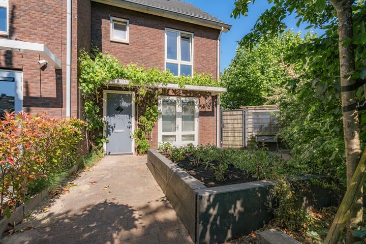 Photo 2 of Constantijnstraat 26