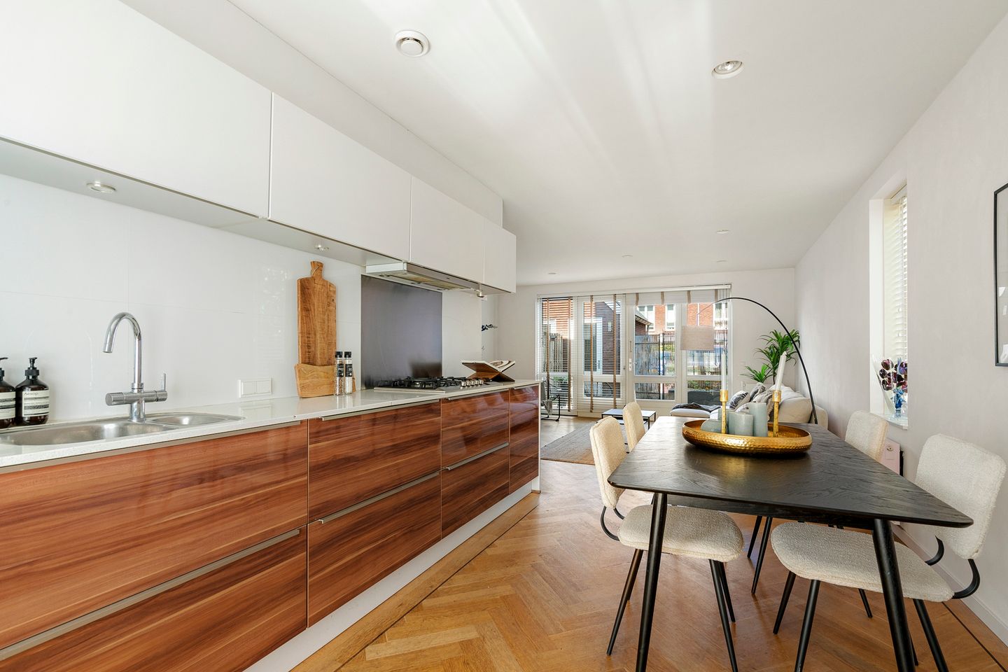 Photo 10 of Constantijnstraat 26