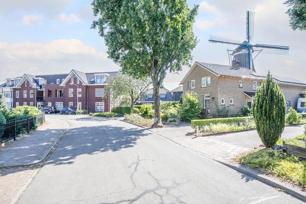 Photo 28 of Eikenlaan 3