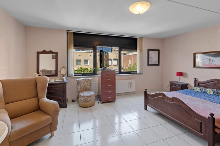 Foto 12 van Van Leeuwenhoeklaan 114